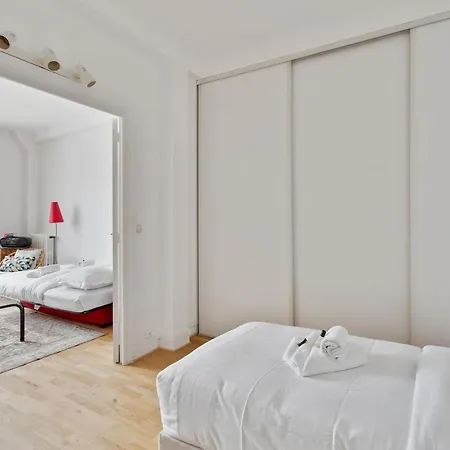 Large Studio Near The Eiffel Tower By Guestready París